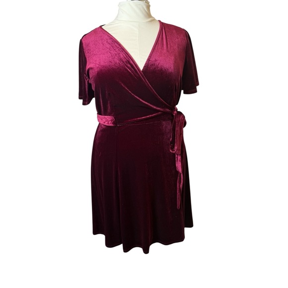 Tacera Red Velvet Faux Wrap Dress Plus 1X Holiday Christmas Vamp Whimsigoth Goth - Picture 1 of 11